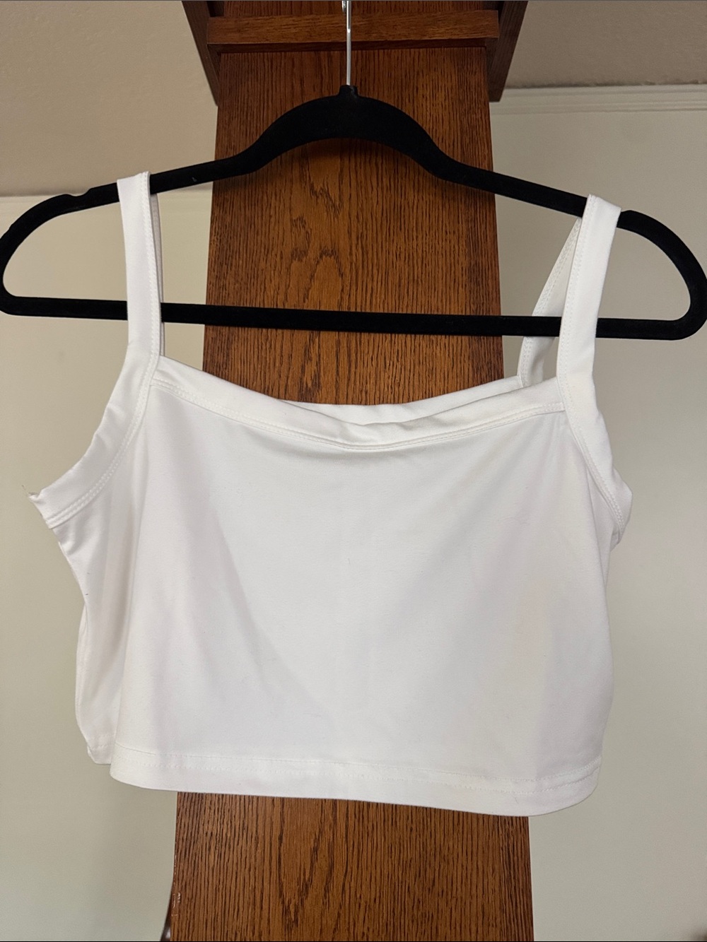 Basic White Cropped Tank Top